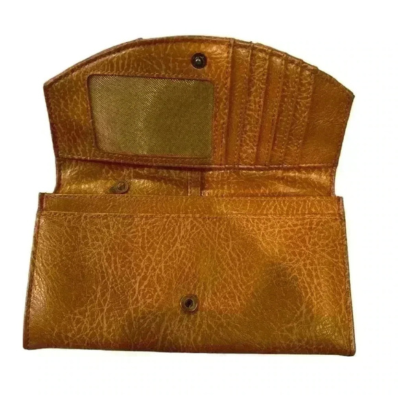 Matt by Matt & Nat Brown Wallet Button  Closure - Picture 3 of 4